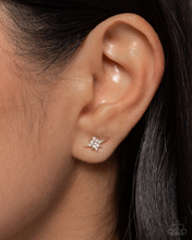 Load image into Gallery viewer, Paparazzi Heaven Struck - Gold Ear Cuff