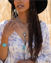 Load image into Gallery viewer, Paparazzi Vertical Vacation - Blue Necklace