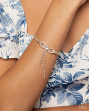 Load image into Gallery viewer, Paparazzi Dapper Delicacy - Gold Necklace & Paparazzi Dapper Delight - Gold Bracelet Set