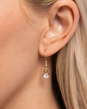 Load image into Gallery viewer, Paparazzi Understated Shimmer - Gold Necklace
