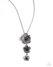 Load image into Gallery viewer, Paparazzi Wallflower Whimsy - Blue Necklace