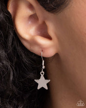 Load image into Gallery viewer, Paparazzi Starstruck Sentiment - Black Necklace