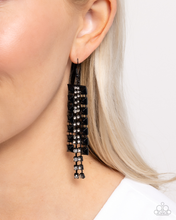 Load image into Gallery viewer, Paparazzi Forceful Fringe - Black Earrings