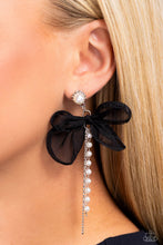 Load image into Gallery viewer, Paparazzi High-Class Heiress - Black Earrings
