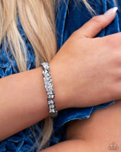 Load image into Gallery viewer, Paparazzi Enticingly Icy - Black Bracelet