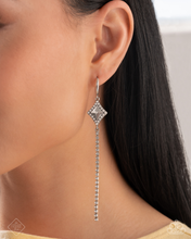 Load image into Gallery viewer, Paparazzi Sunset Sightings - Complete Trend Blend (2025 April Fashion Fix)