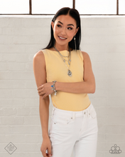 Load image into Gallery viewer, Paparazzi Sunset Sightings - Complete Trend Blend (2025 April Fashion Fix)