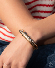 Load image into Gallery viewer, Paparazzi Glimpses of Malibu - Complete Trend Blend (2025 April Fashion Fix)