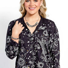 Load image into Gallery viewer, Paparazzi Sunburst Season - Silver Necklace & Paparazzi BURSTING the Midnight Oil - Silver Bracelet Set