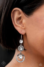 Load image into Gallery viewer, Paparazzi Fiercely 5th Avenue - Complete Trend Blend (Fashion Fix January 2023)