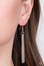 Load image into Gallery viewer, Paparazzi Queen of the Cosmos Necklace - Green