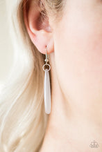 Load image into Gallery viewer, Roaring Riviera - Silver/White