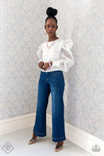 Load image into Gallery viewer, Glimpses of Malibu - Complete Trend Blend (February 2022)