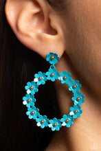 Load image into Gallery viewer, Paparazzi Daisy Meadows Earrings - Blue