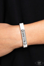 Load image into Gallery viewer, Paparazzi Love Life Bracelet - White (Black Diamond Exclusive)