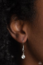 Load image into Gallery viewer, Paparazzi Lush Lattice Necklace - White