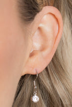 Load image into Gallery viewer, Paparazzi Garden Daydream Necklace - Pink