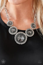 Load image into Gallery viewer, Global Glamour - Silver/Smoky