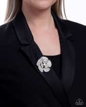 Load image into Gallery viewer, Paparazzi Festive Flourish - Silver Brooch

