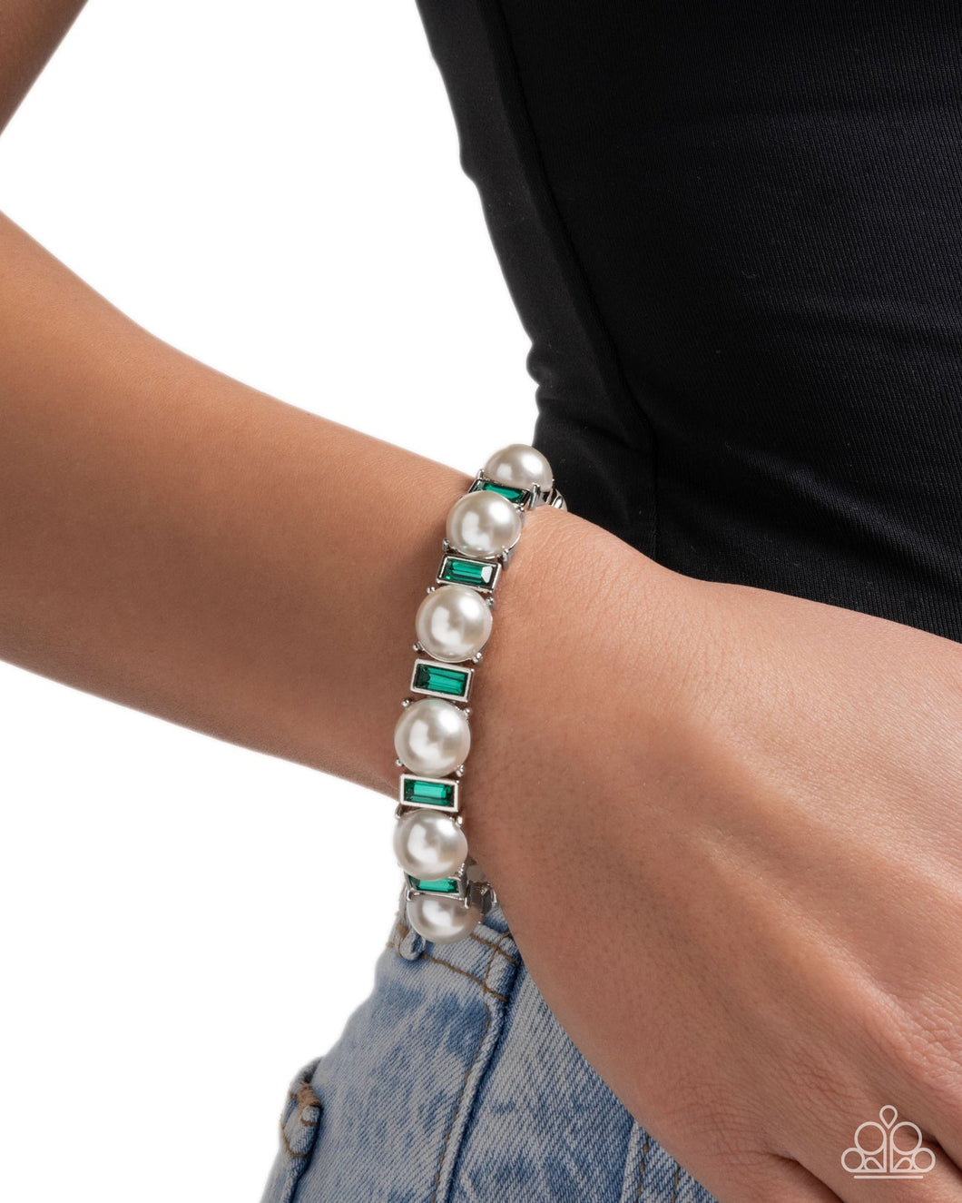 Paparazzi Prolonged Palace - Green Bracelet