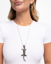 Load image into Gallery viewer, Paparazzi Salamander Statement - Black Necklace
