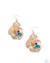 Load image into Gallery viewer, Paparazzi Capricious Crab - Gold Earrings
