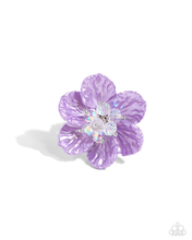 Load image into Gallery viewer, Paparazzi Petal Pact - Purple Ring
