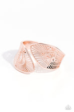 Load image into Gallery viewer, Paparazzi Palatial Palms - Rose Gold Bracelet
