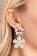 Load image into Gallery viewer, Paparazzi Fashionable Florals - Green Earrings
