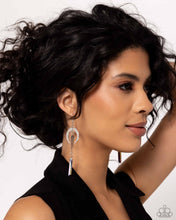 Load image into Gallery viewer, Paparazzi Lounging Laurel - Multi Earrings
