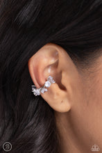 Load image into Gallery viewer, Paparazzi Breathtaking Blend Earrings (Ear Cuffs)
