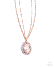 Load image into Gallery viewer, Paparazzi Beachy Baroness - Rose Gold Necklace
