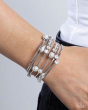 Load image into Gallery viewer, Paparazzi Showtime Sparkle - White Bracelet
