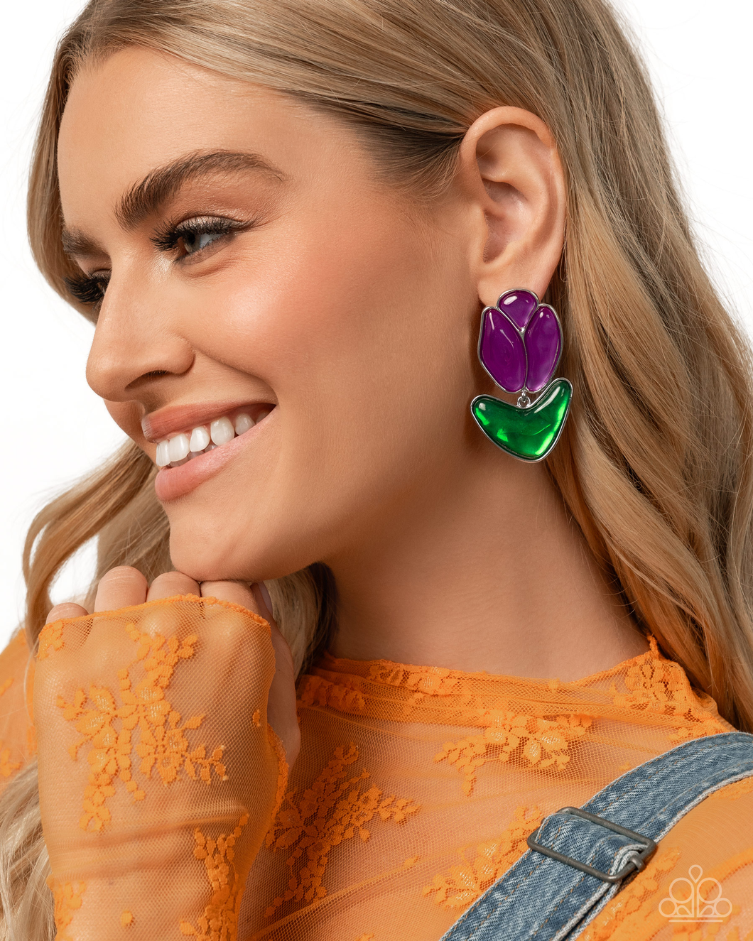 Paparazzi Tulip Triumph - Purple Earrings