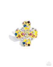 Load image into Gallery viewer, Paparazzi Chic Confession - Yellow Ring
