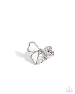 Paparazzi BOW-stopper - White Ring