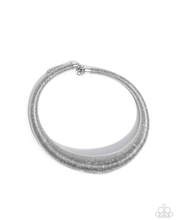 Load image into Gallery viewer, Paparazzi Subtle Selfie - Silver Necklace
