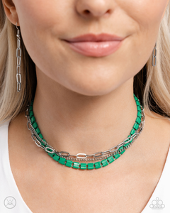 Paparazzi LAYER of the Year - Green Necklace (Choker)