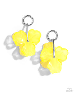 Paparazzi Glassy Garden - Yellow Earrings