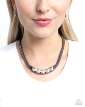 Load image into Gallery viewer, Paparazzi Musings Makeover - Black Necklace
