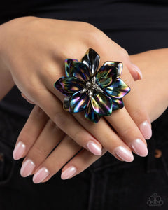 Paparazzi Plantonic Petals - Black Ring