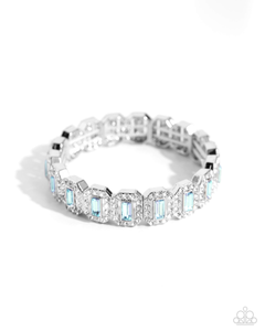 Paparazzi Gasp-Worthy Glitter - Blue Bracelet