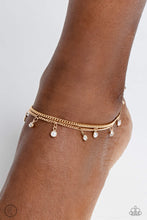 Load image into Gallery viewer, Paparazzi WATER You Waiting For? - Gold Anklet
