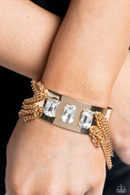Load image into Gallery viewer, Paparazzi CHAIN Showers - Gold Bracelet
