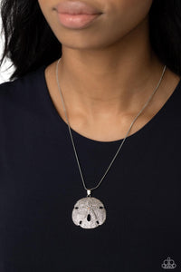 Paparazzi Seize the Sand Dollar - Pink iridescent Necklace