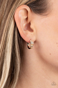 Paparazzi Starfish Showpiece - Gold Earrings