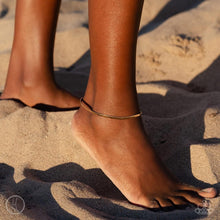 Load image into Gallery viewer, Paparazzi Tan Lines - Gold Anklet
