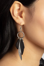 Load image into Gallery viewer, Paparazzi Primal Palette Earrings - Black
