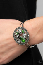 Load image into Gallery viewer, Paparazzi Time to Twinkle Bracelet - Green
