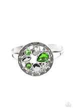 Load image into Gallery viewer, Paparazzi Time to Twinkle Bracelet - Green
